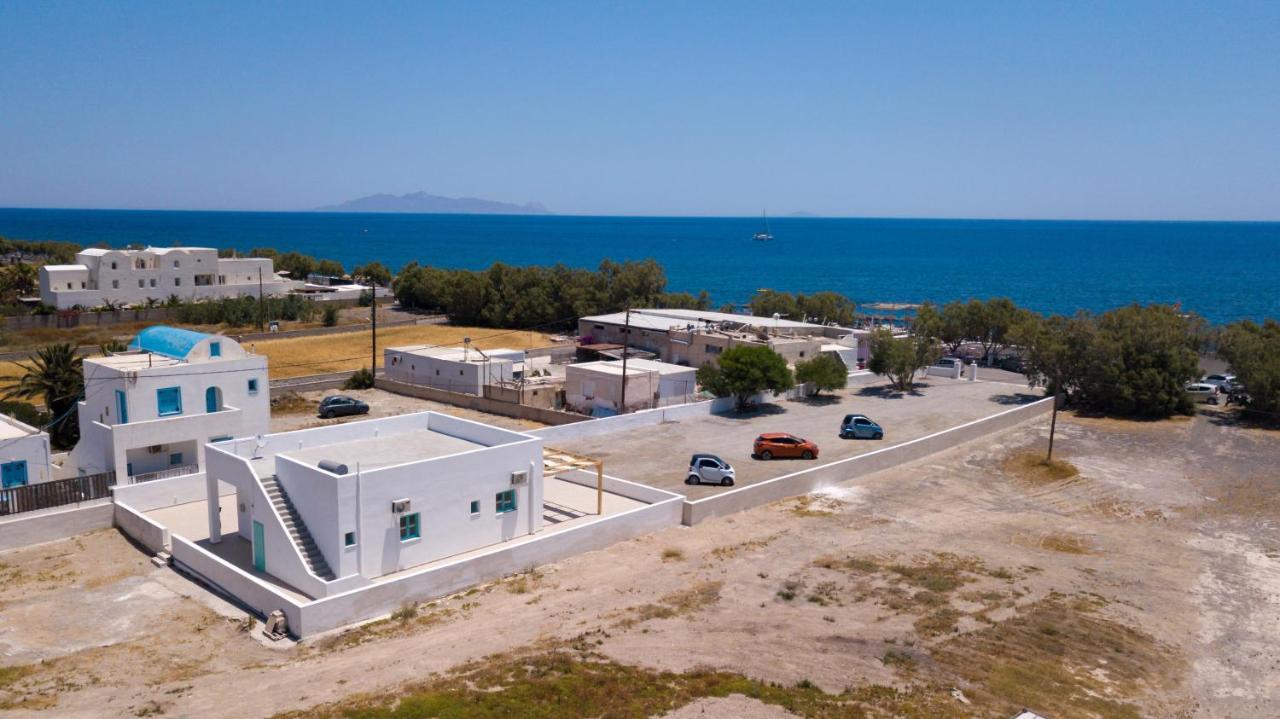 Dona Beach Resort Perissa  Esterno foto